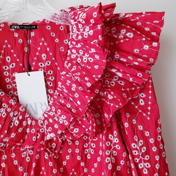 Zara Red Embroidered Eyelet Ruffle Top - Picture 3 of 12